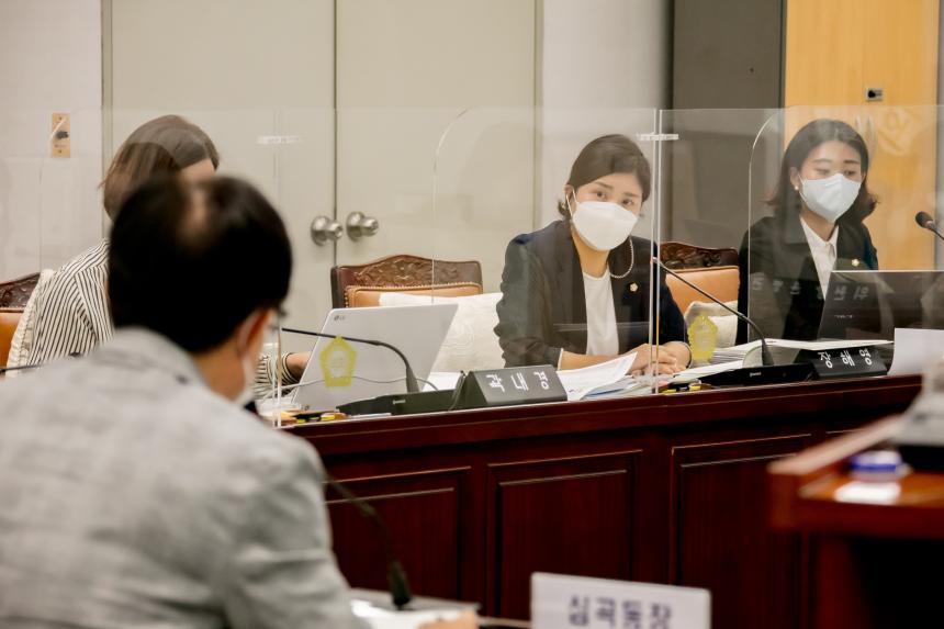 행정복지위원회 회의_제262회 정례회 - 3