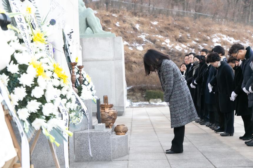 신년원단 현충탑 참배 - 4
