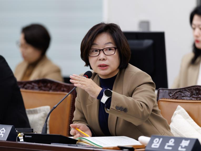 의회운영위원회 행정사무감사(의회사무국) - 4