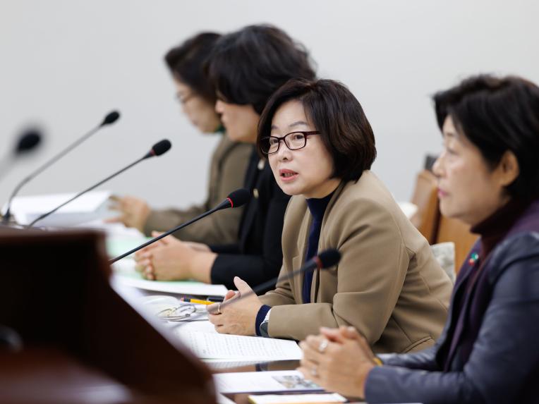 의회운영위원회 행정사무감사(의회사무국) - 8