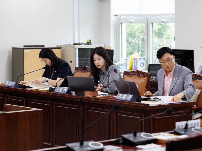 행정복지위원회 회의_제294회 정례회 - 2