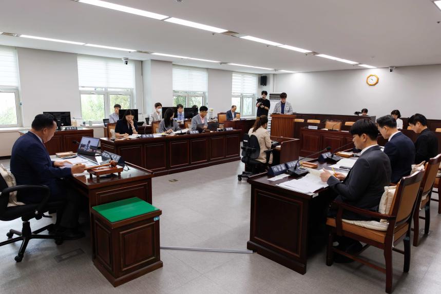 행정복지위원회 회의_제294회 정례회 - 6