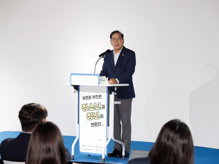 박병권 부천시의회 의장, 청소년·청년 정책 제안 청취…“의정활동에 적극 반영” - 1