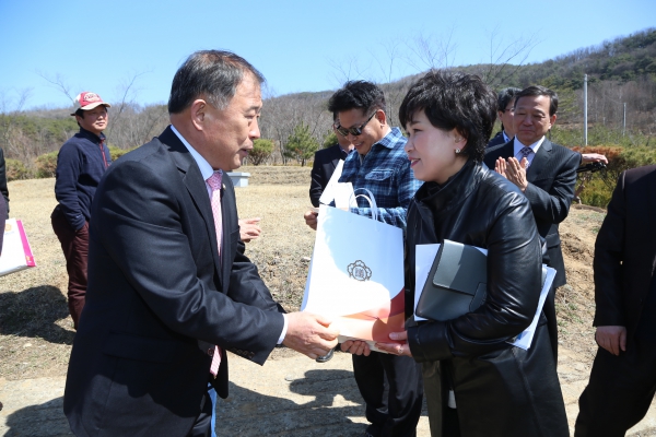 제202회 임시회 행정복지위원회 현장방문(화성시 공동형 종합장사지 부지) - 11