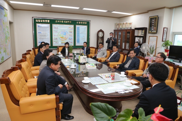 영주시의회 방문단 접견 - 4