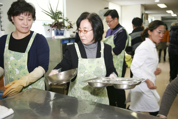 행정복지위원회 부천시원미노인복지관 경로식당 봉사활동 - 6