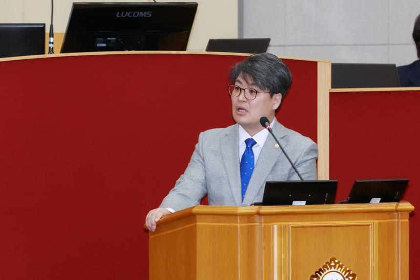 제266회 임시회 제2차 본회의 - 10