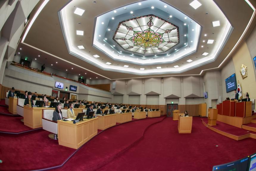 제266회 임시회 제2차 본회의 - 13