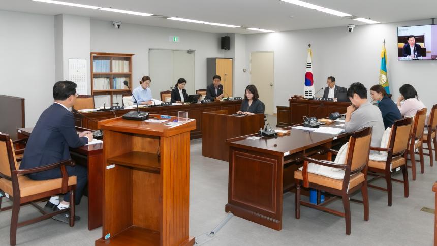 행정복지위원회 회의_제276회 정례회 - 11