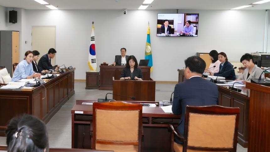 행정복지위원회 회의_제276회 정례회 - 10