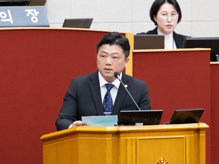 제282회 임시회 제2차 본회의 - 4