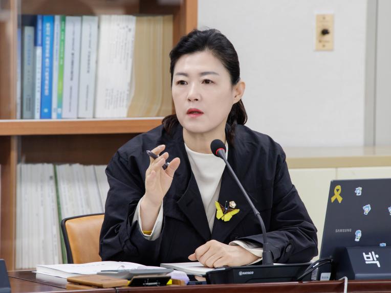 행정복지위원회 회의_제283회 임시회 - 6