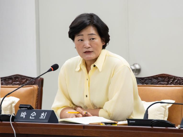 재정문화위원회 회의_제285회 임시회 - 6