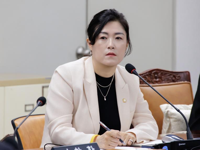 행정복지위원회 회의_제285회 임시회 - 4