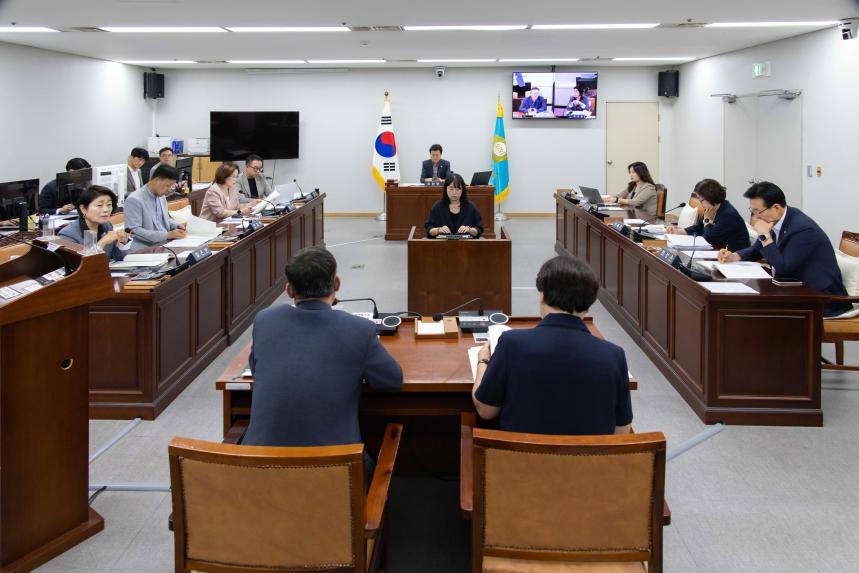 도시교통위원회 회의_제285회 임시회 - 8