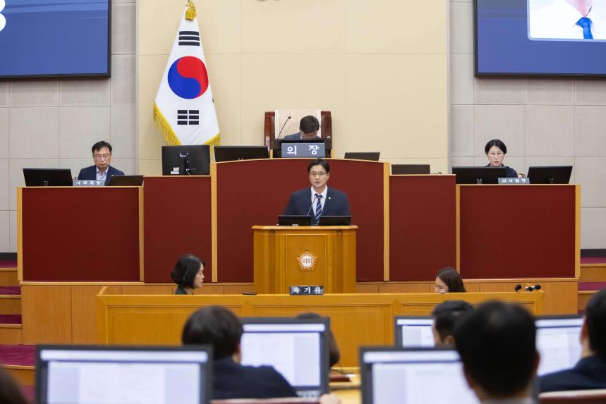 제286회 임시회 제1차 본회의 - 4