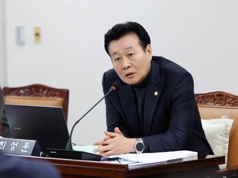 도시교통위원회 행정사무감사(주택국) - 10