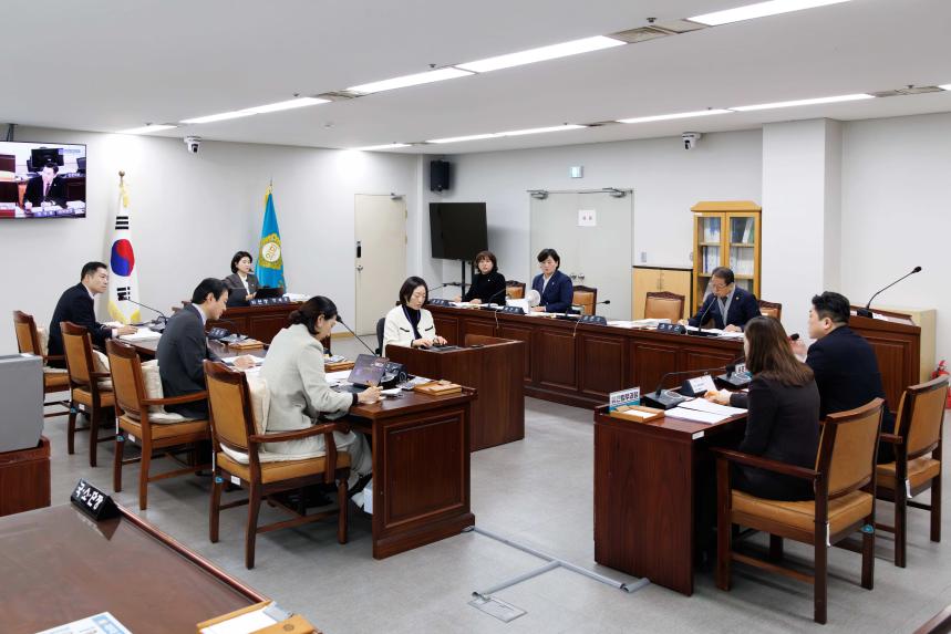 재정문화위원회 회의-제288회 임시회 - 7