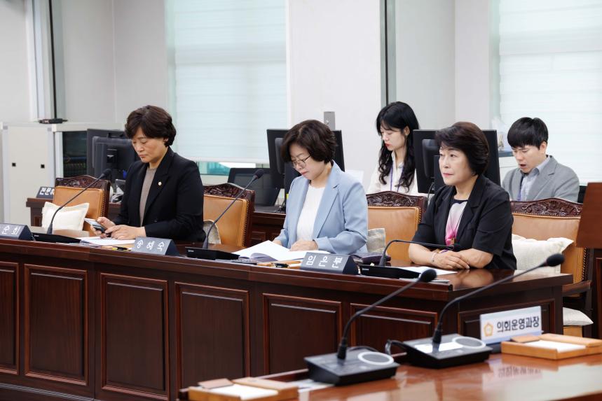 의회운영위원회 회의_제290회 임시회 폐회 중 - 4