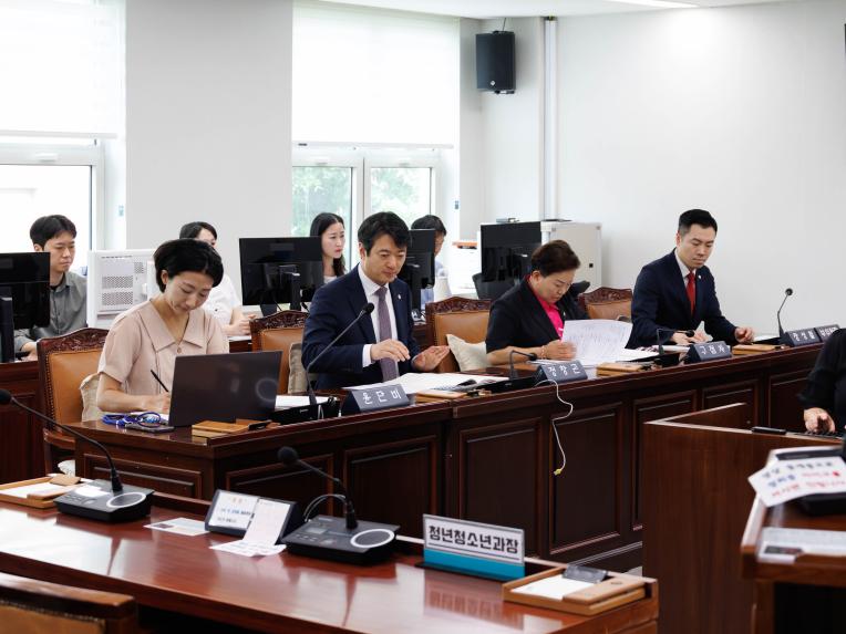 재정문화위원회 회의_제291회 임시회 - 3