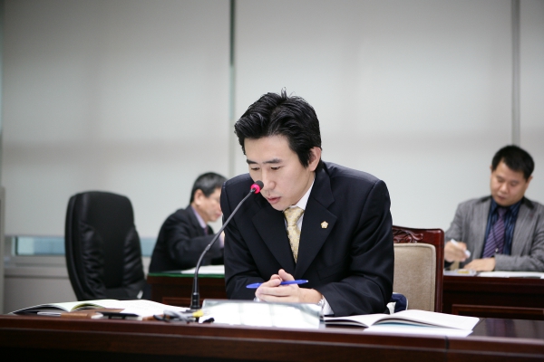 2007 의회운영위원회 행정사무감사 - 6