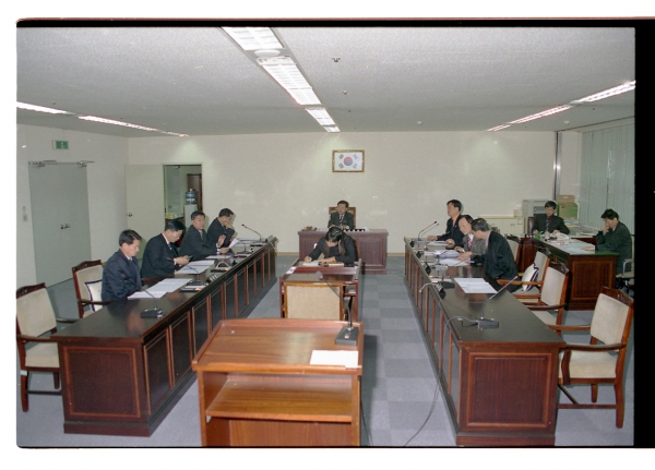 의회운영위원회