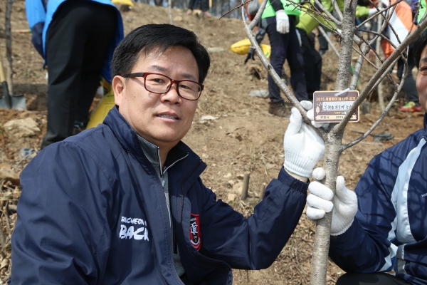 제70회 식목일 나무심기 행사 - 12