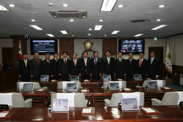 의회운영위원회 비교견학 - 21