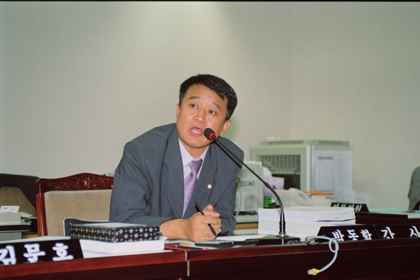 부천시의회 제130회 정례회 건설교통위원회 - 11