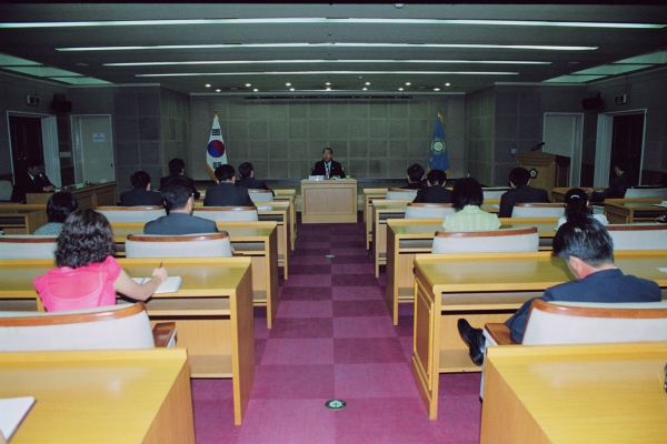 의회사무국 직원 월례조회 및 업무보고 - 2