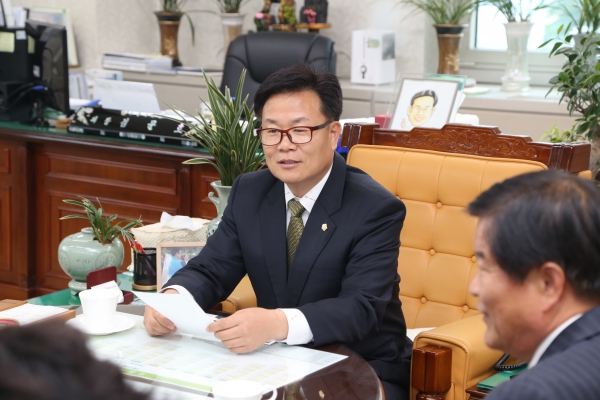 영주시의회 방문단 접견 - 4