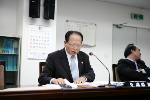 2007 의회운영위원회 행정사무감사 - 15