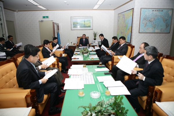 의장단, 위원장, 간사회의