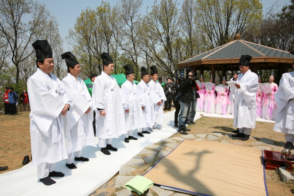 제56회 경기도체육대회 성화 채화 봉성 고유제 봉행 - 5