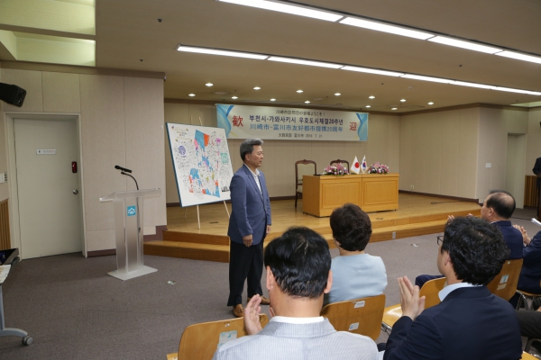 가와사키 교류 20주년 기념 방문단 공동 접견 - 3