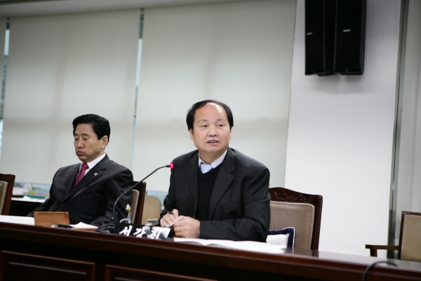 2007 의회운영위원회 행정사무감사 - 13