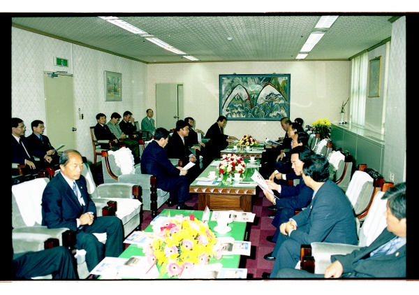 옥천군 대표단 의회 예방 - 3