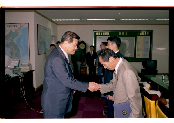 결산검사위원 위촉장 전달 - 5