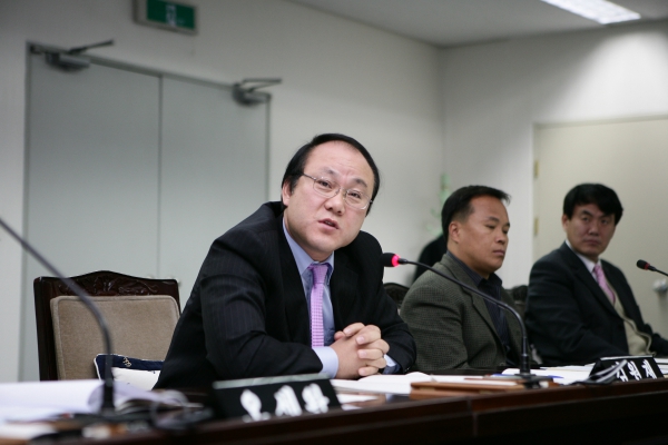 2007 의회운영위원회 행정사무감사 - 18