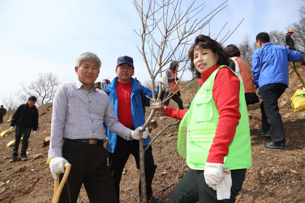 제70회 식목일 나무심기 행사 - 13