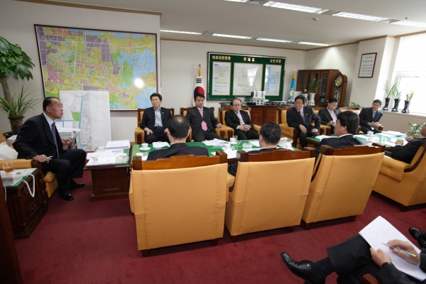 의장단, 상임위원장단 연석 회의 - 2
