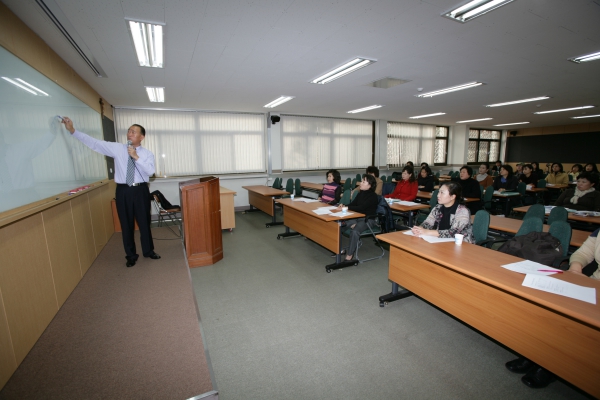부천시의회 의장 오명근 여성자치학교 강의 - 7