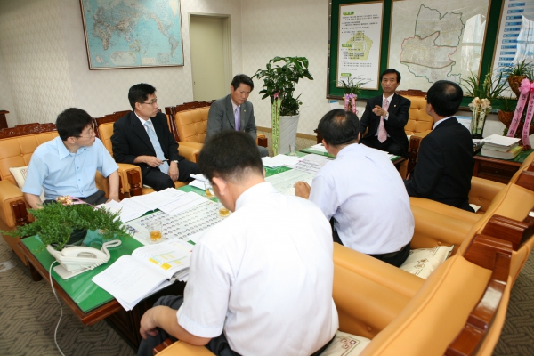 의회사무국 업무보고 - 4