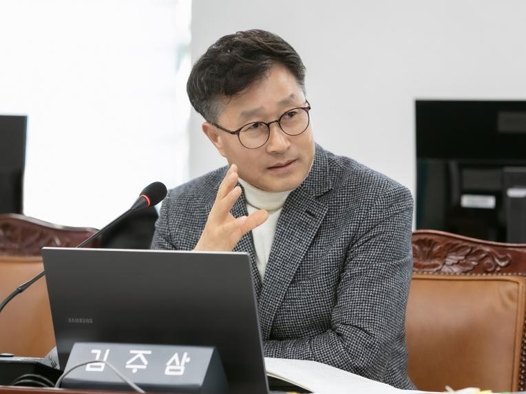 부천시의회 김주삼 의원 대표 발의한  부천시 산림교육 활성화에 관한 조례안 본회의 통과 - 1