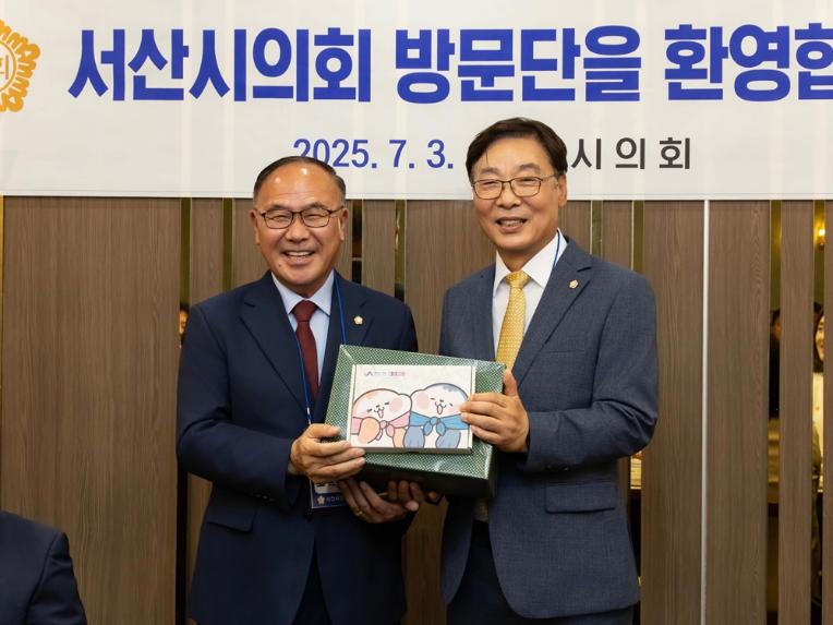 부천시의회, 제29회 부천국제판타스틱영화제 맞아 자매의회 서산·포항시의회와 교류협력 강화 - 3