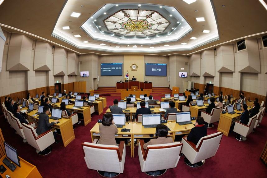 부천시의회, 제289회 임시회 마쳐… 14건 안건 처리 - 1