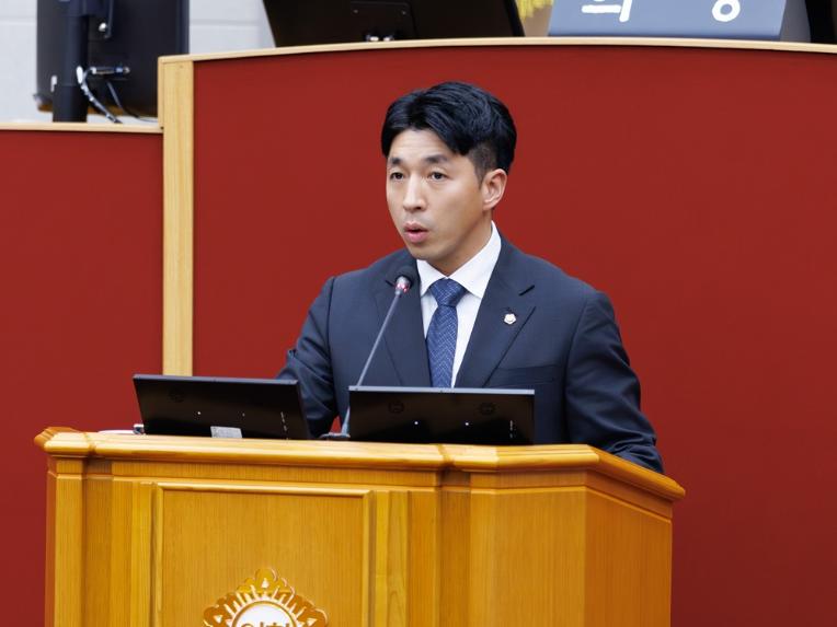 부천시의회 유승현 의원, 시정질문으로 “원거리 통학 학생 지원 및 유·청소년 체육 정책 강화” 촉구 - 1
