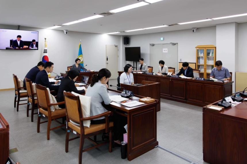 부천시의회 재정문화위원회, 교류도시 국외연수 계획 사전 공개 - 1